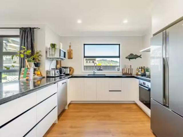 House for sale in Pauatahanui, Wellington