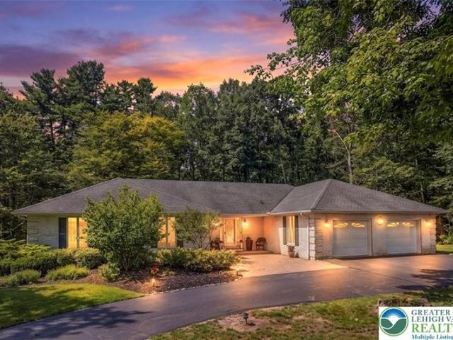 House for sale in Cresco, Pennsylvania