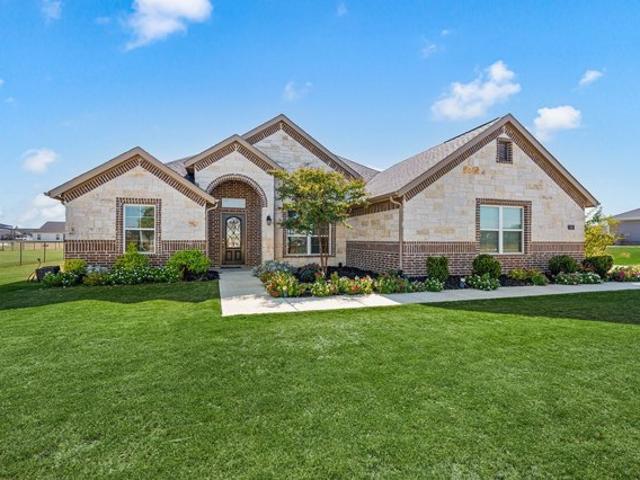 House for sale in Wise, Texas