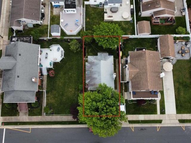 House for sale in Longport, New Jersey