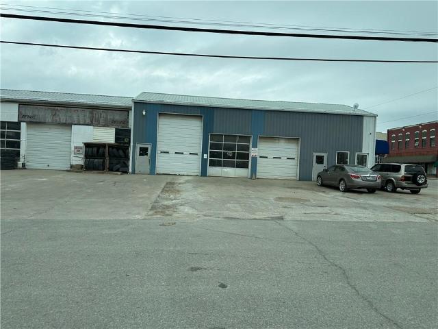 Commercial for sale in Windsor, Missouri