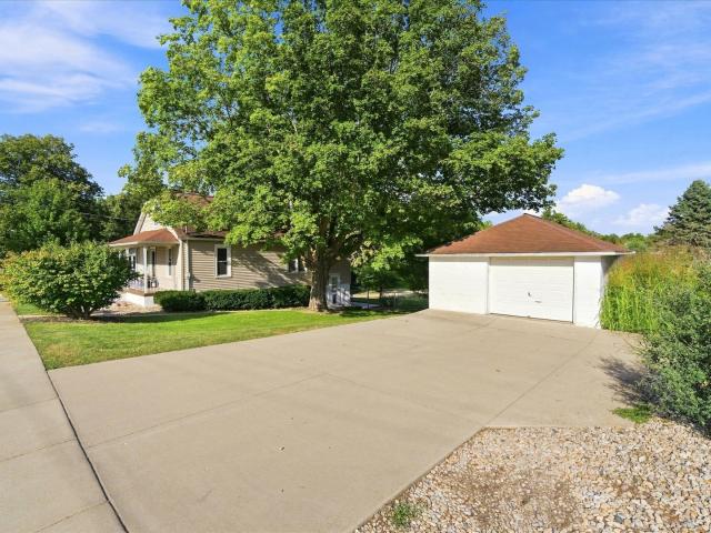 House for sale in Putnam, Illinois