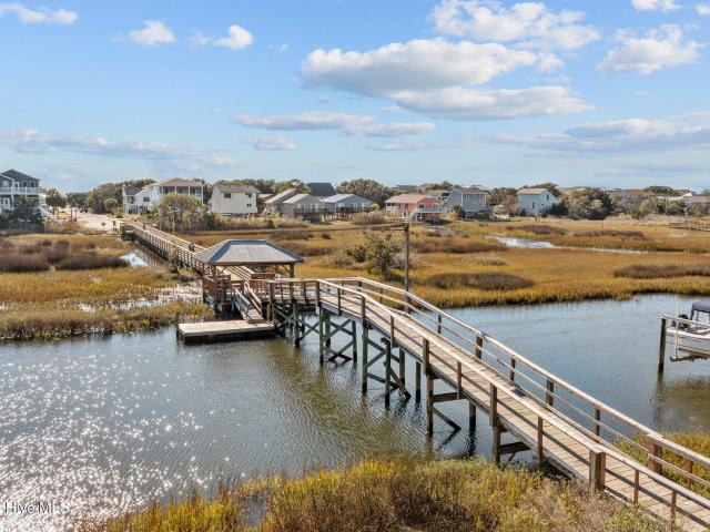 House for sale in Oak Island, North Carolina