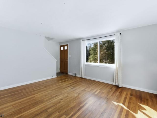Condo for sale in Metuchen, New Jersey
