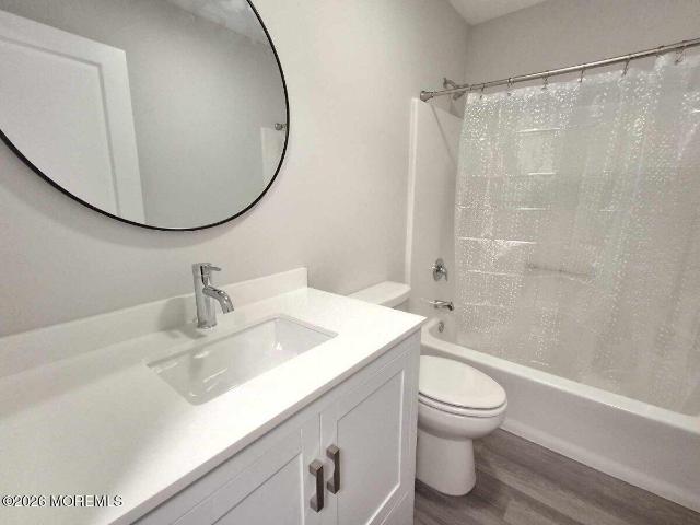Condo for sale in Monmouth, New Jersey