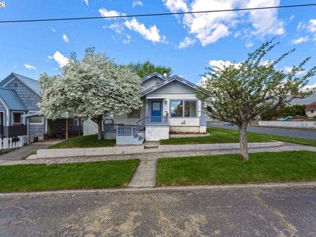 House for sale in Oregonia