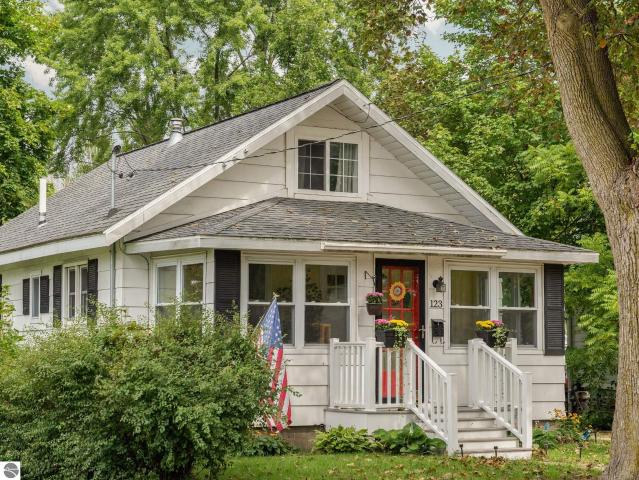 House for sale in Cadillac, Michigan