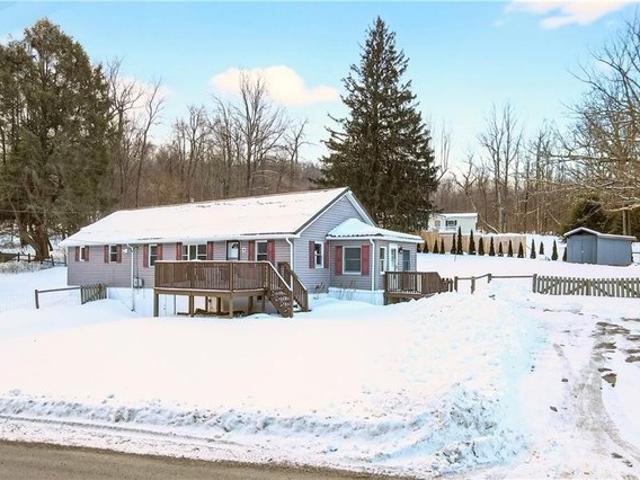 House for sale in Indian Head, Pennsylvania