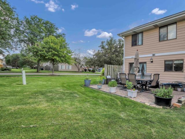 Townhouse for sale in Wood Dale, Illinois