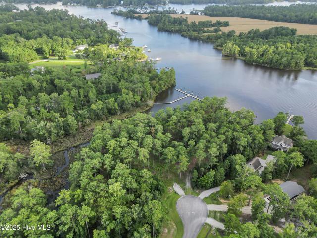 Land for sale in Oriental, North Carolina