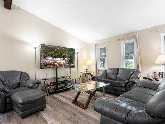 House for sale in Lyndora, Pennsylvania
