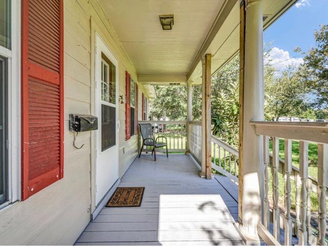 House for sale in Oyster Creek, Brazoria County