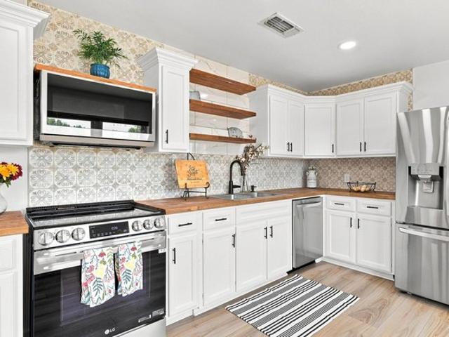 House for sale in Pottsboro, Texas