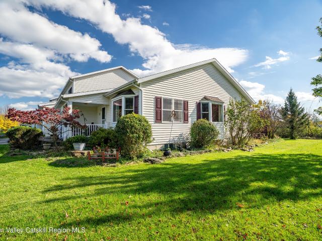Townhouse for sale in Town of Greenville, Greene County