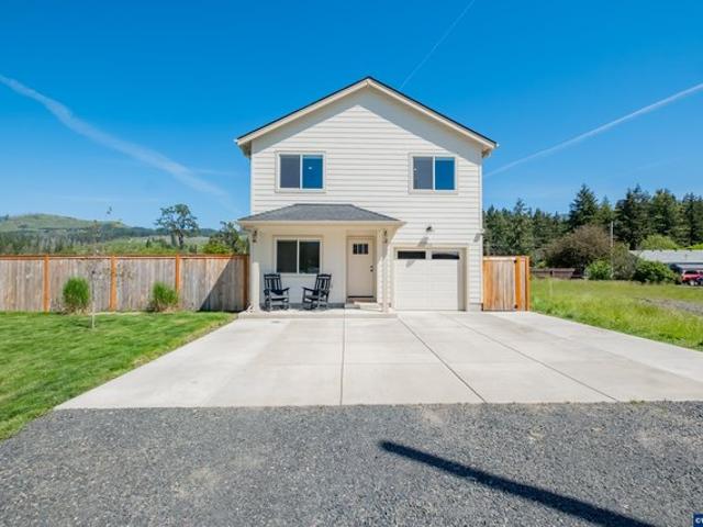 House for sale in Oregonia