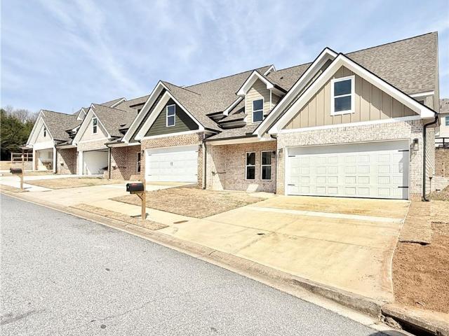 Townhouse for sale in Dahlonega, Georgia