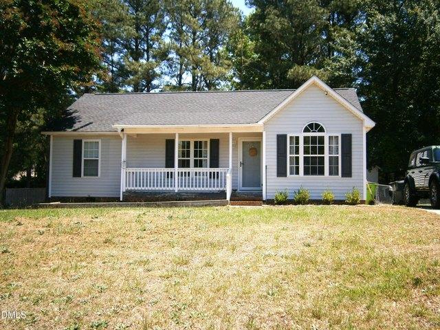 House for sale in Four Oaks, North Carolina