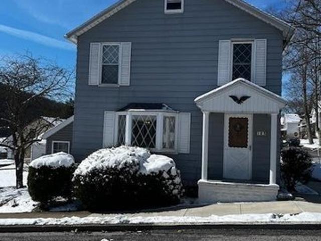 House for sale in Elk, Pennsylvania