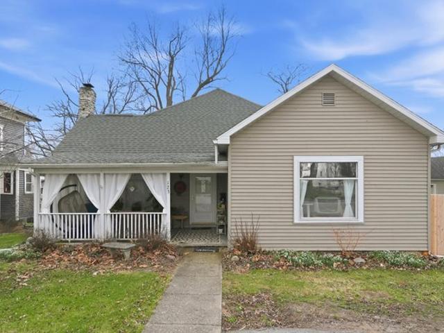 House for sale in Warren, Indiana
