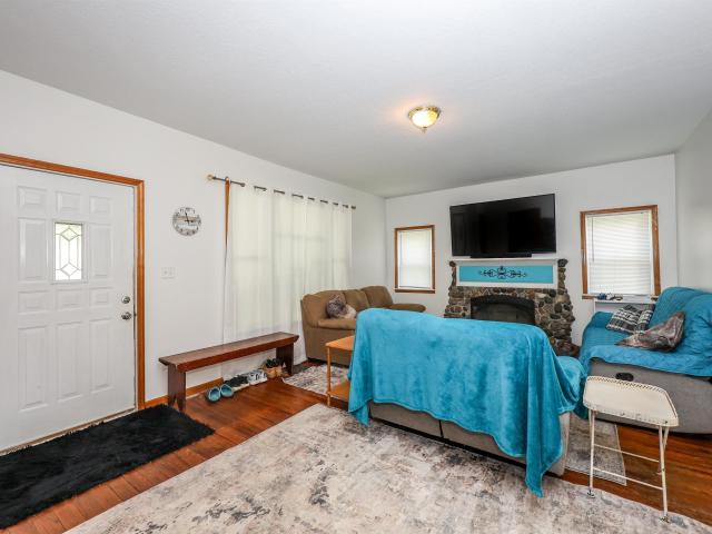 House for sale in Warren, Indiana