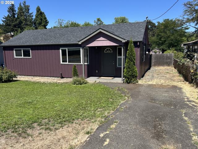 House for sale in Lowell, Lane County