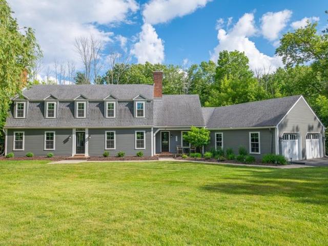 House for sale in Mequon, Wisconsin