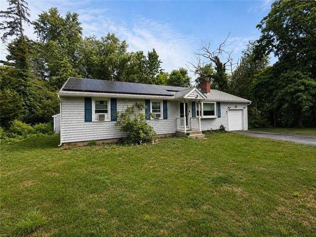 House for sale in Warwick, Rhode Island