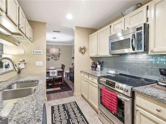 Condo for sale in Roswell, Georgia