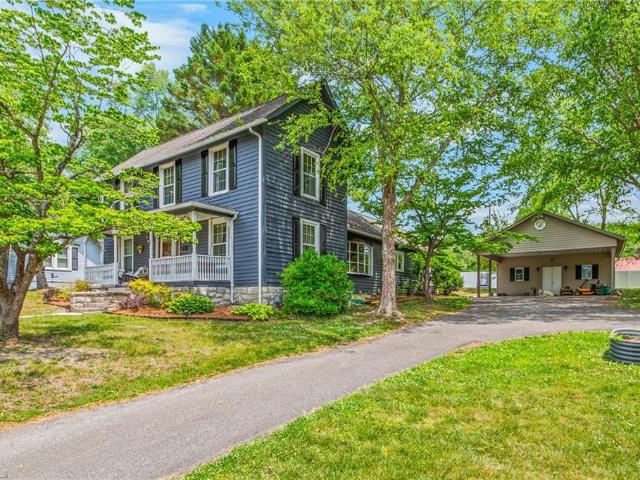 House for sale in Mount Airy, North Carolina