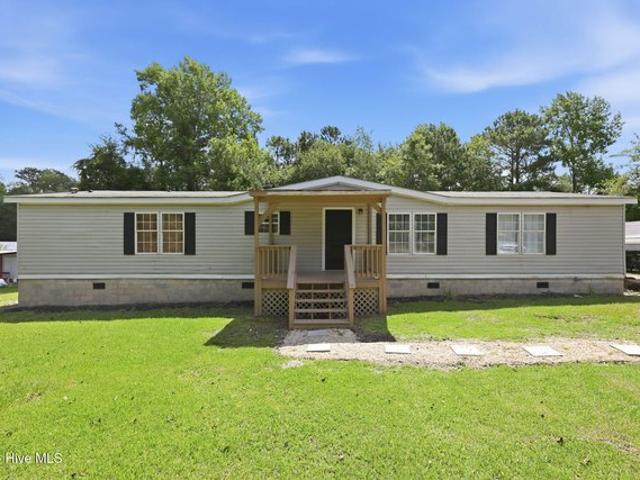 House for sale in Hubert, Onslow County