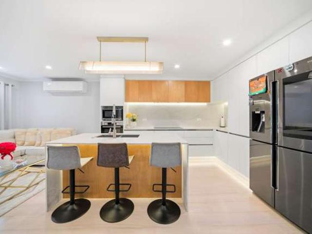 House for sale in Forrest Hill
