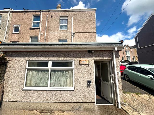 Room for rent in Nangreaves, Wales