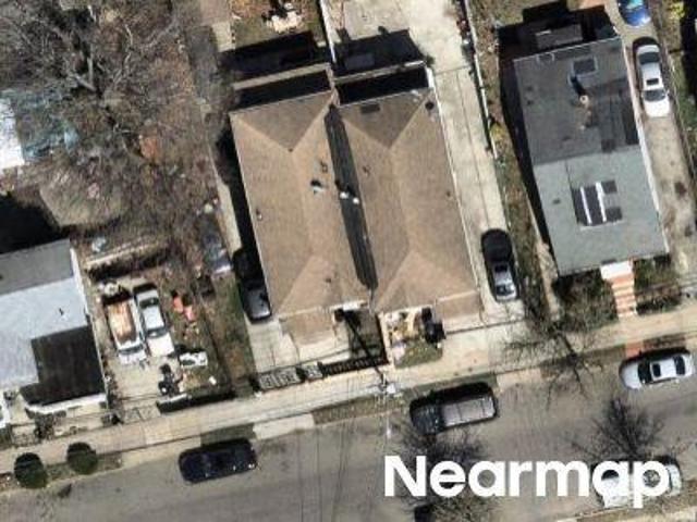 House for sale in Queens, Arverne