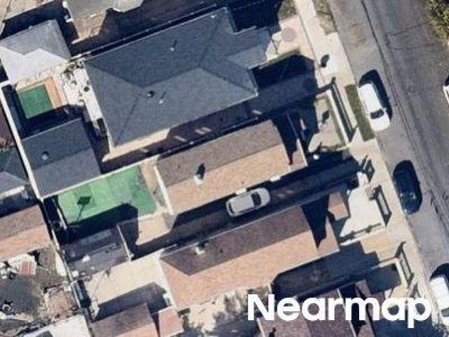House for sale in Queens, Arverne