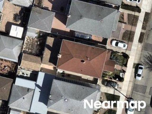 House for sale in Queens, Arverne