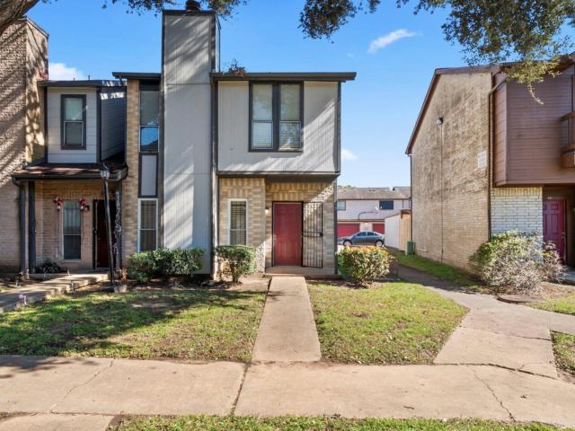 Townhouse for rent in Houston