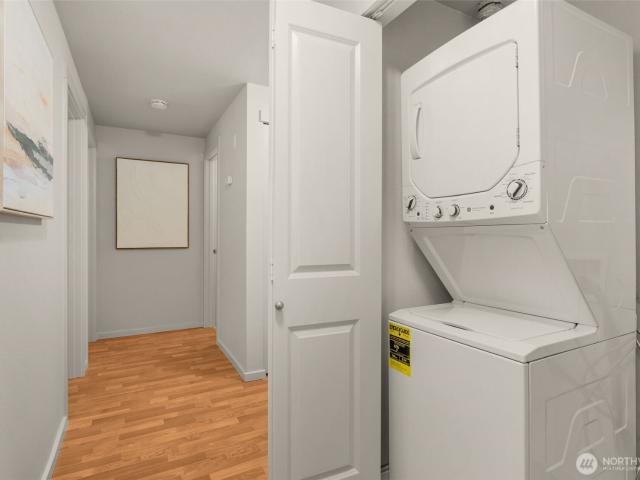 Condo for sale in Everett, Washington