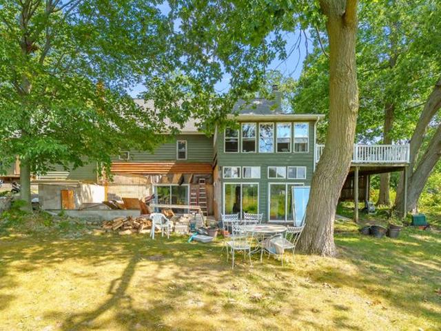 House for sale in Plainwell, Allegan County