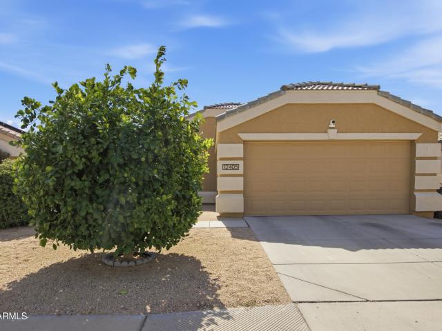 House for sale in El Mirage, Maricopa County