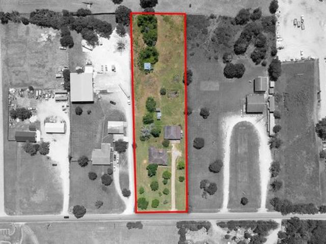 House for sale in Manchaca, Texas