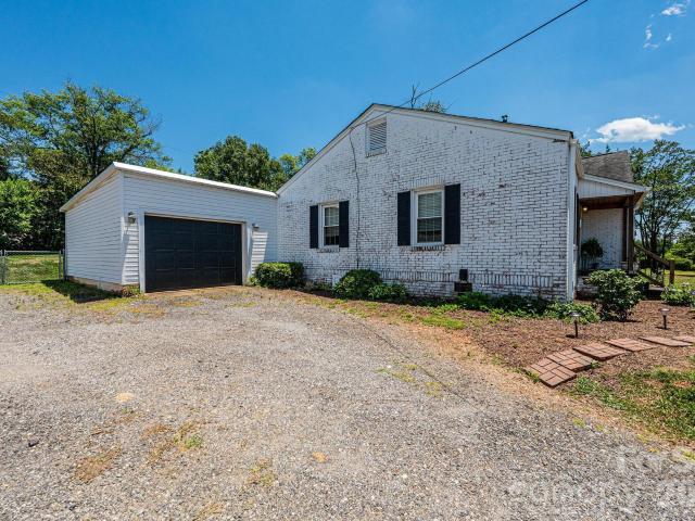 House for sale in Catawba, North Carolina