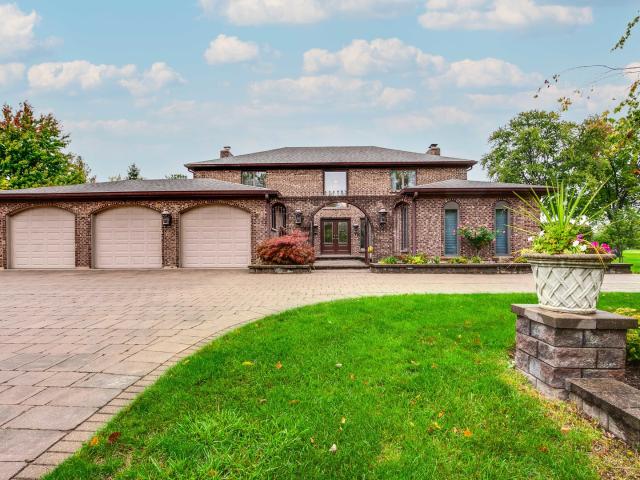Property for sale in Long Grove, Illinois