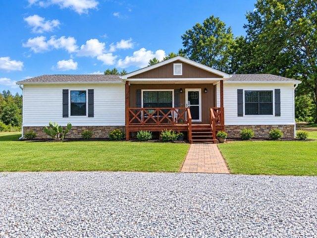 House for sale in Forkland, Greene County