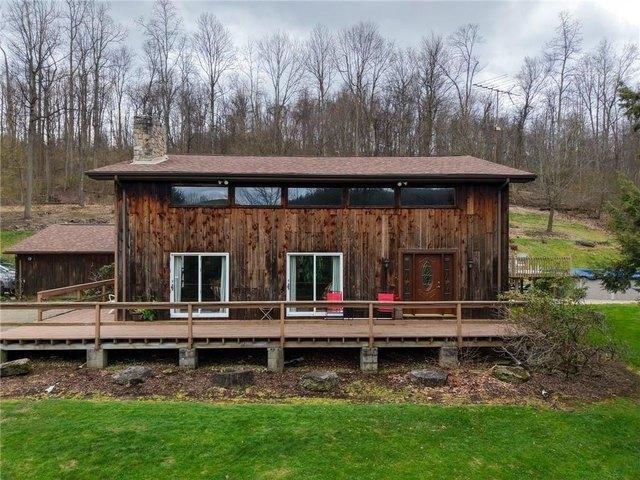 House for sale in Apollo, Pennsylvania