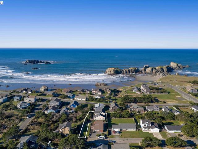 House for sale in Oregonia