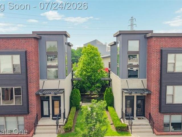 Townhouse for sale in Royal Oak, Michigan