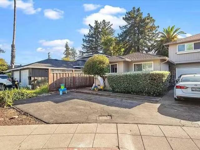Condo for rent in San Mateo