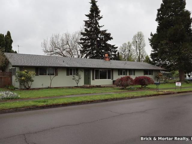 House for sale in Oregonia