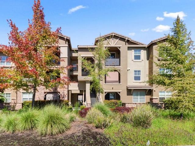 Condo for sale in Rocklin, California