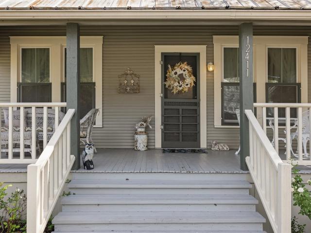 House for sale in Burton, Washington County
